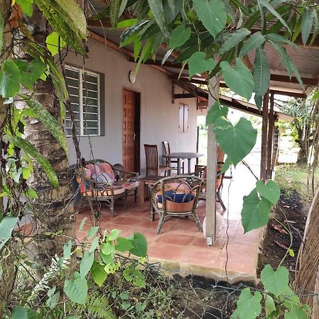 Tikote Chwit Point 1 Villa Cayenne Exterior foto